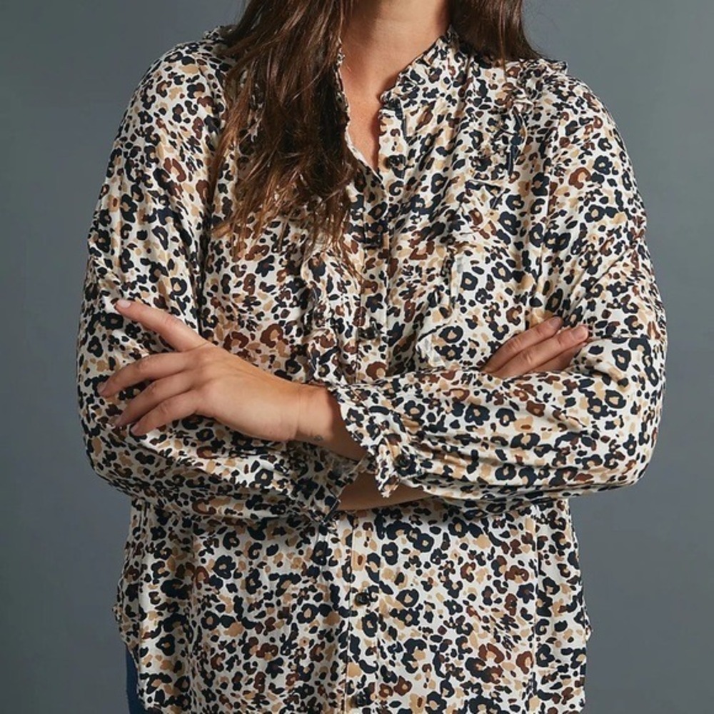 Anthropologie Maeve Katia Ruffled Leopard Print Button-down top Blouse‎ size 8